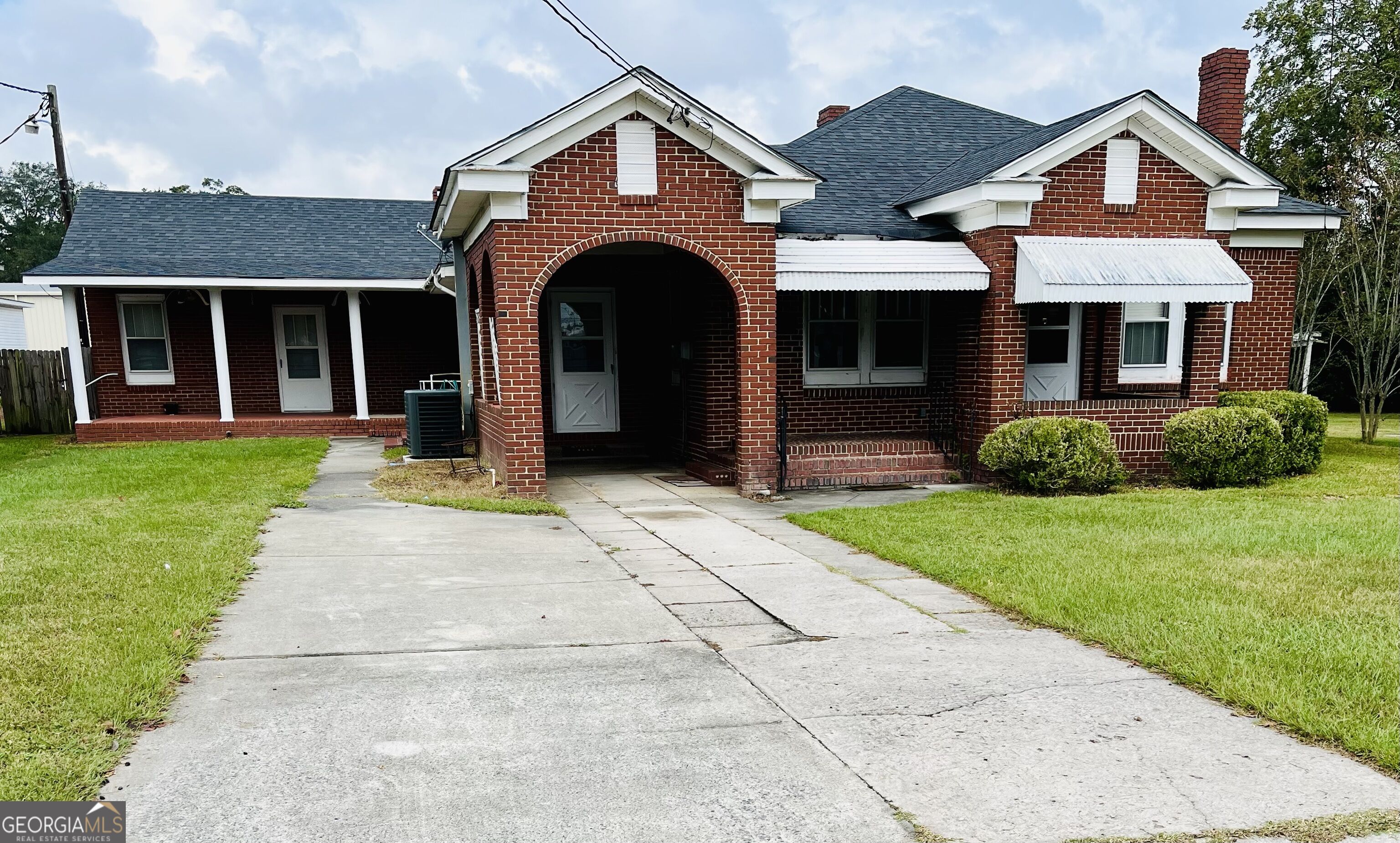 6 N Spring Street Property Photo 29