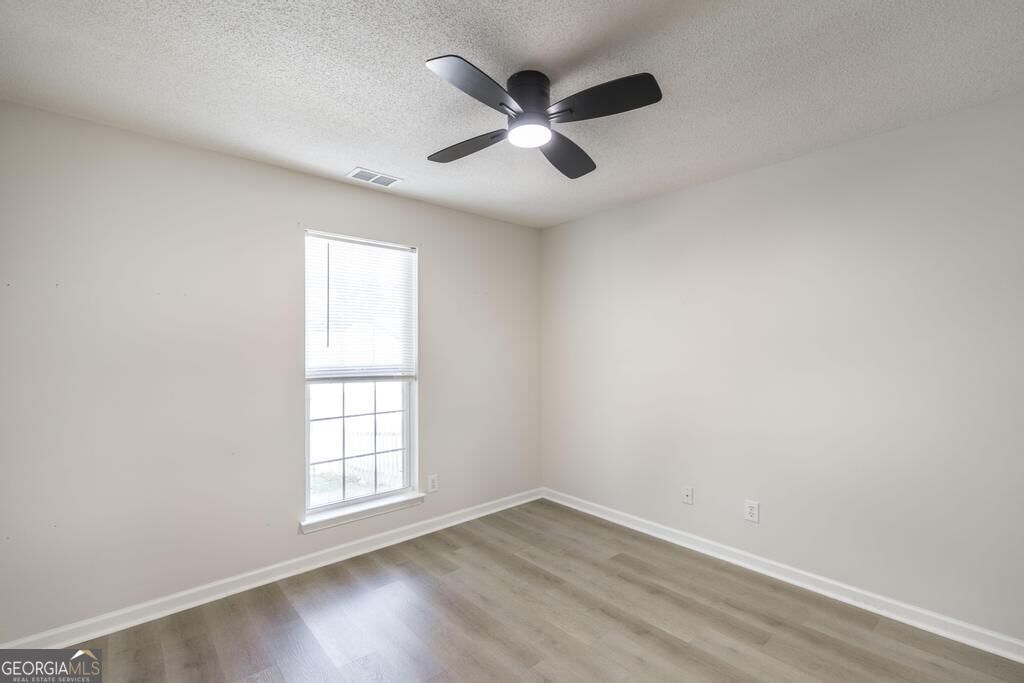 5 Pine Shadow Court Property Photo 11