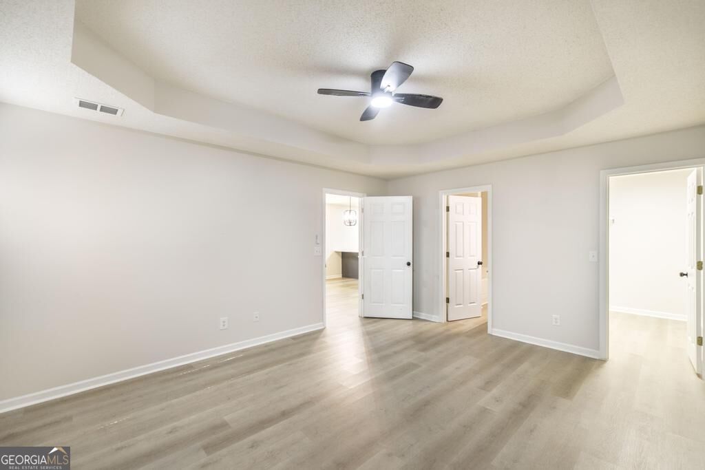 5 Pine Shadow Court Property Photo 16