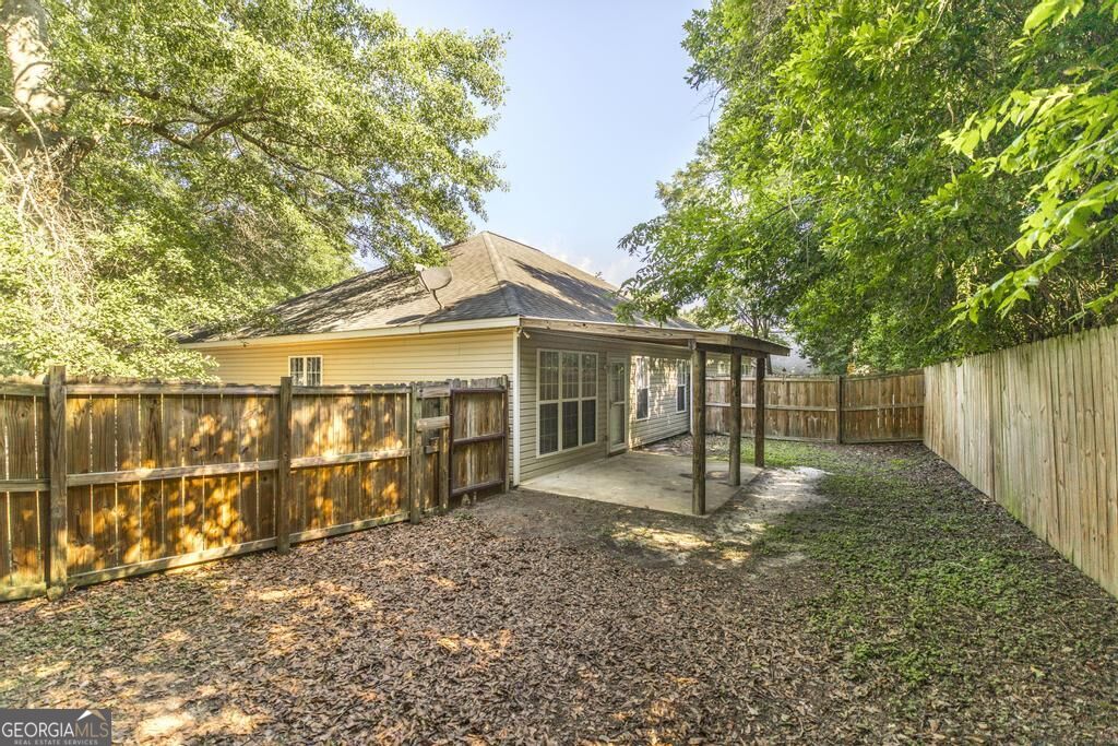 5 Pine Shadow Court Property Photo 21