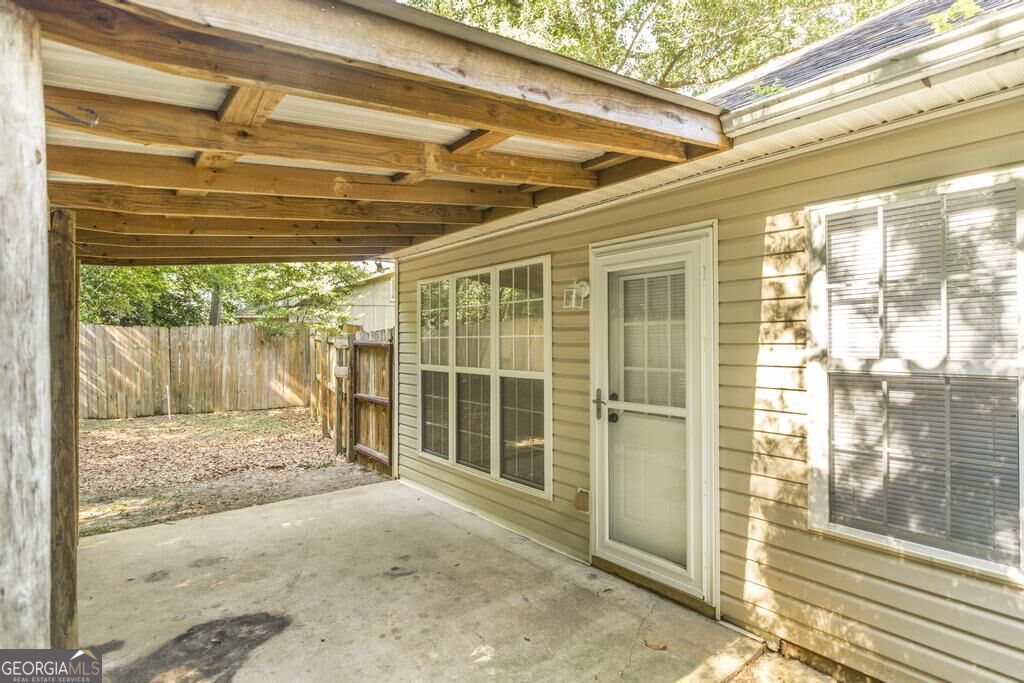 5 Pine Shadow Court Property Photo 23