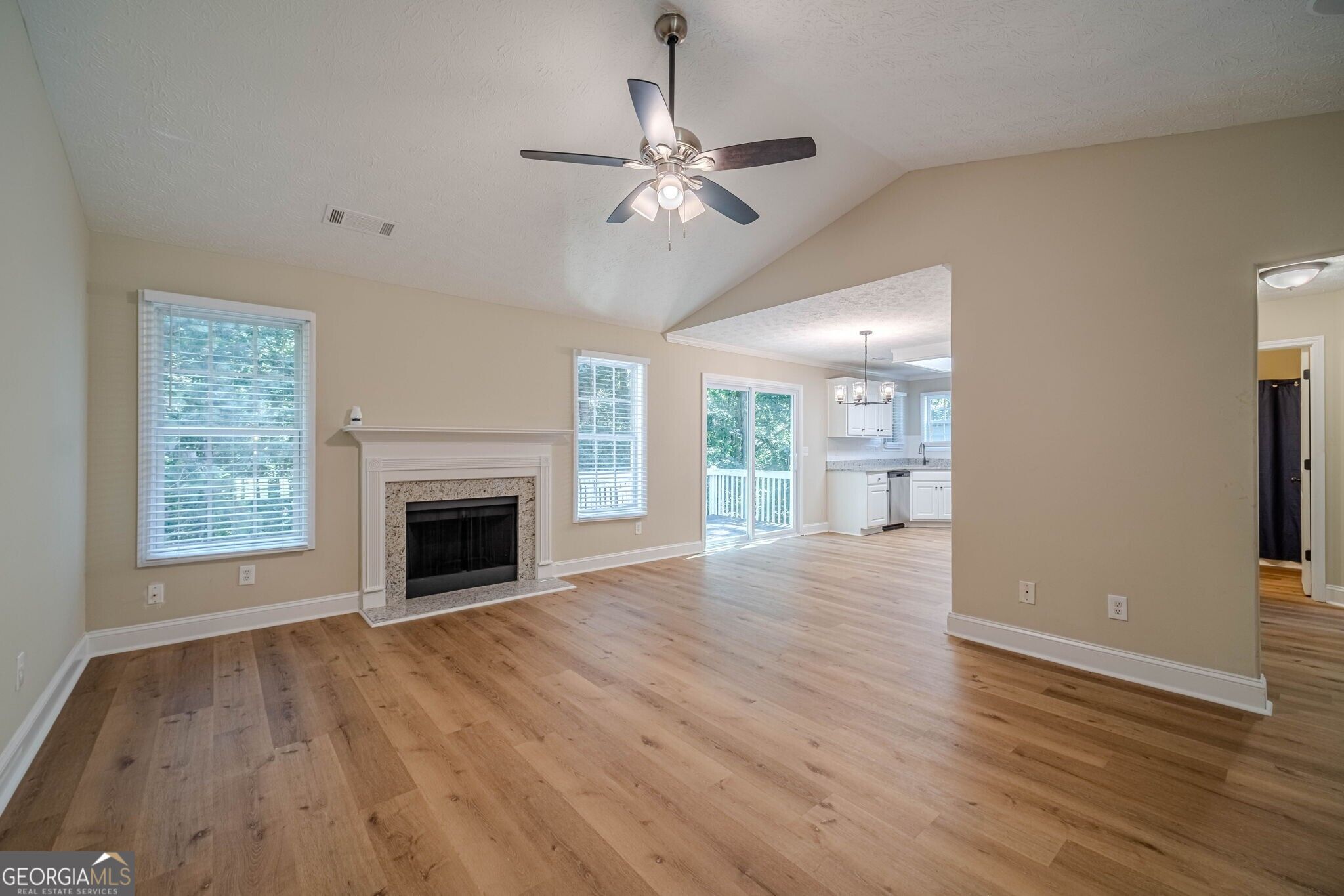 1825 River Run Road Property Photo 7