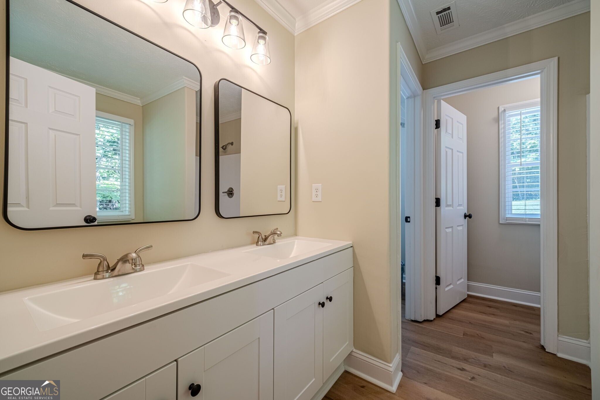1825 River Run Road Property Photo 17