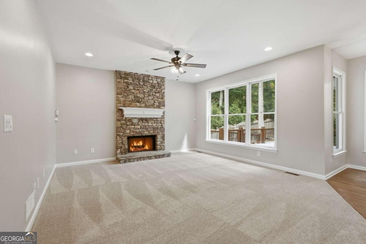 4364 Aldenham Way Property Photo 9