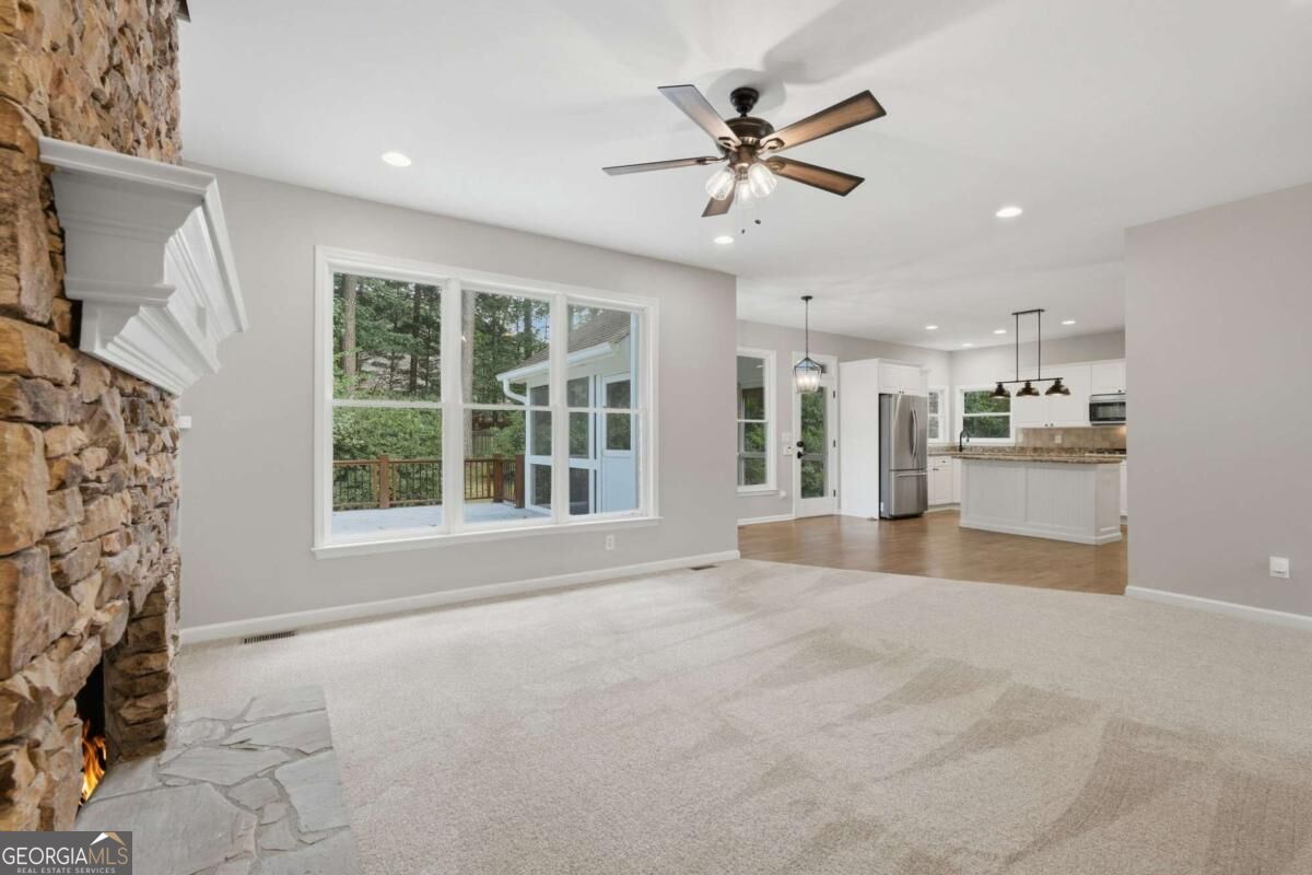 4364 Aldenham Way Property Photo 10