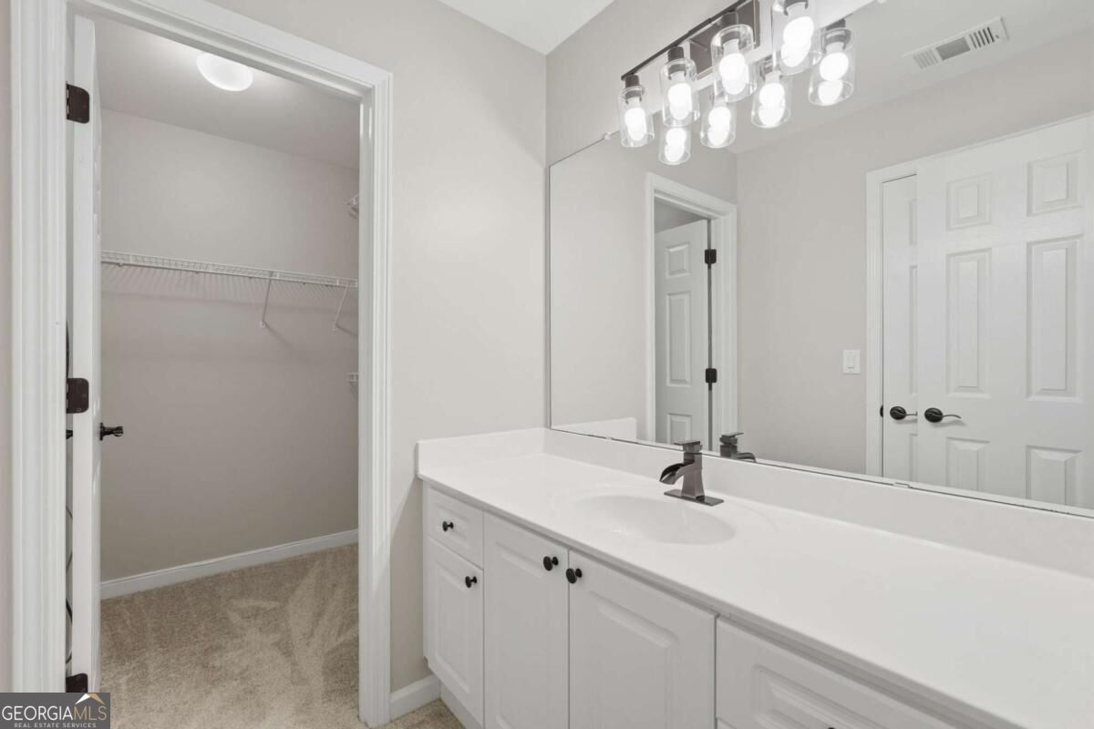 4364 Aldenham Way Property Photo 29