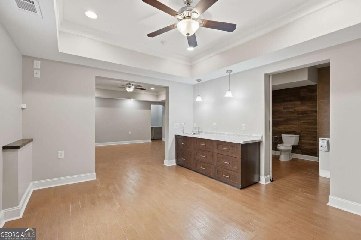 4364 Aldenham Way Property Photo 44