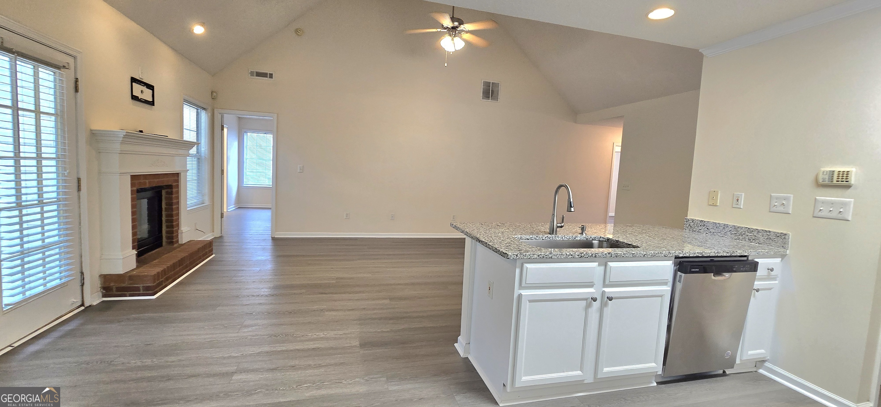 2 Mill Ridge Place Property Photo 8