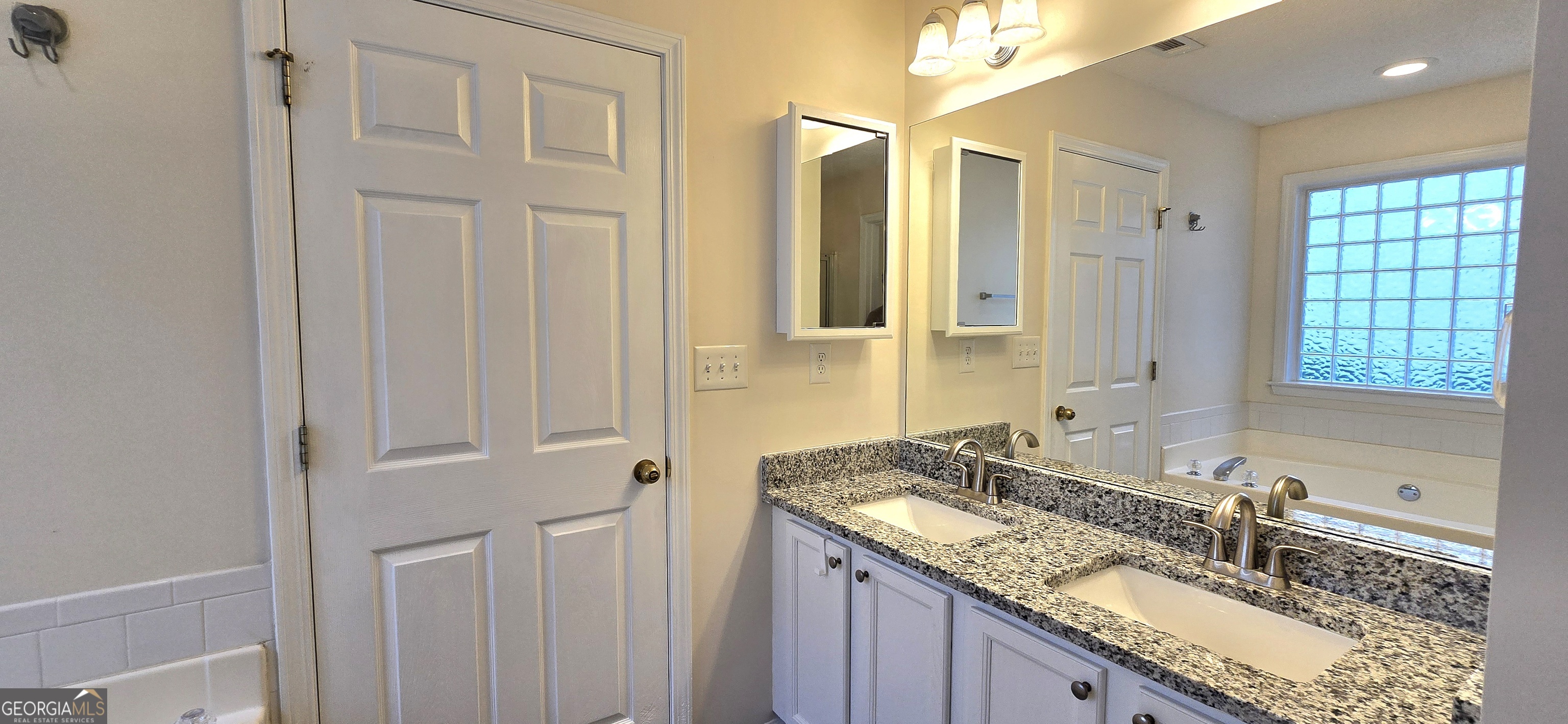 2 Mill Ridge Place Property Photo 23