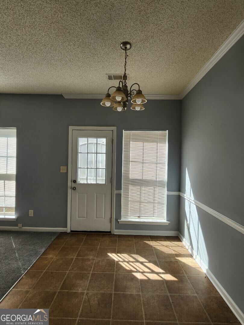 221 Shenandoah Drive Property Photo 4