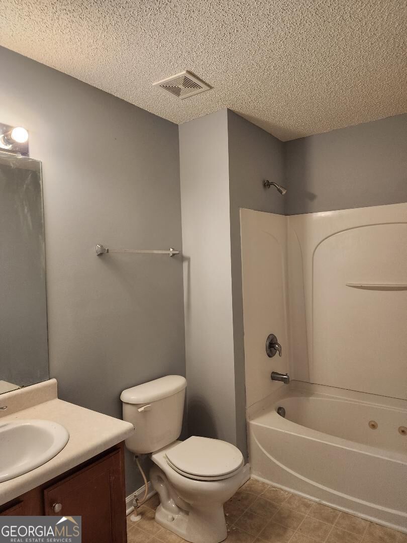 221 Shenandoah Drive Property Photo 9