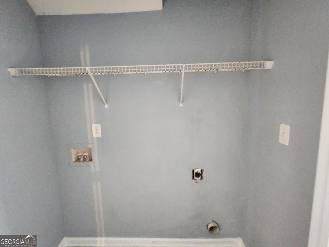221 Shenandoah Drive Property Photo 10