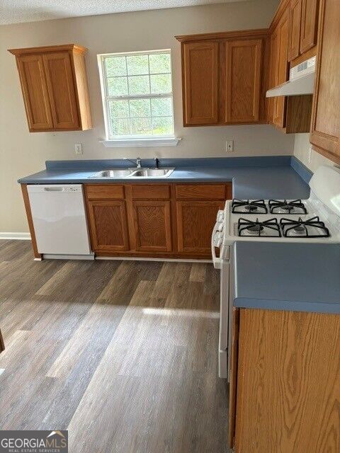 277 Queens Court Property Photo 2