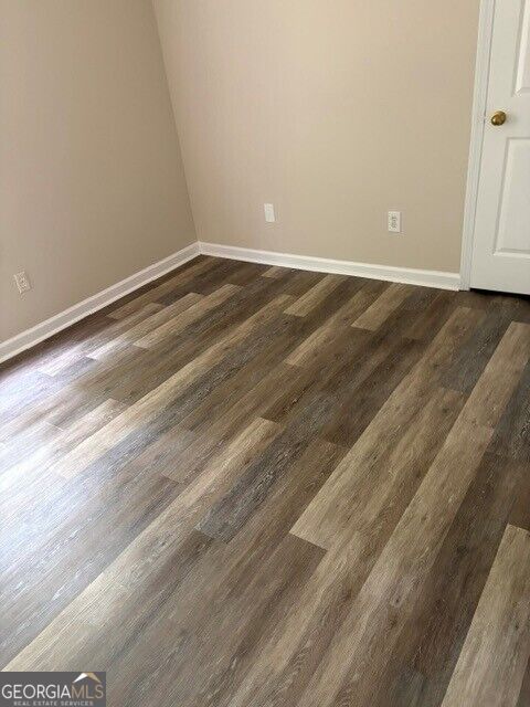 277 Queens Court Property Photo 8