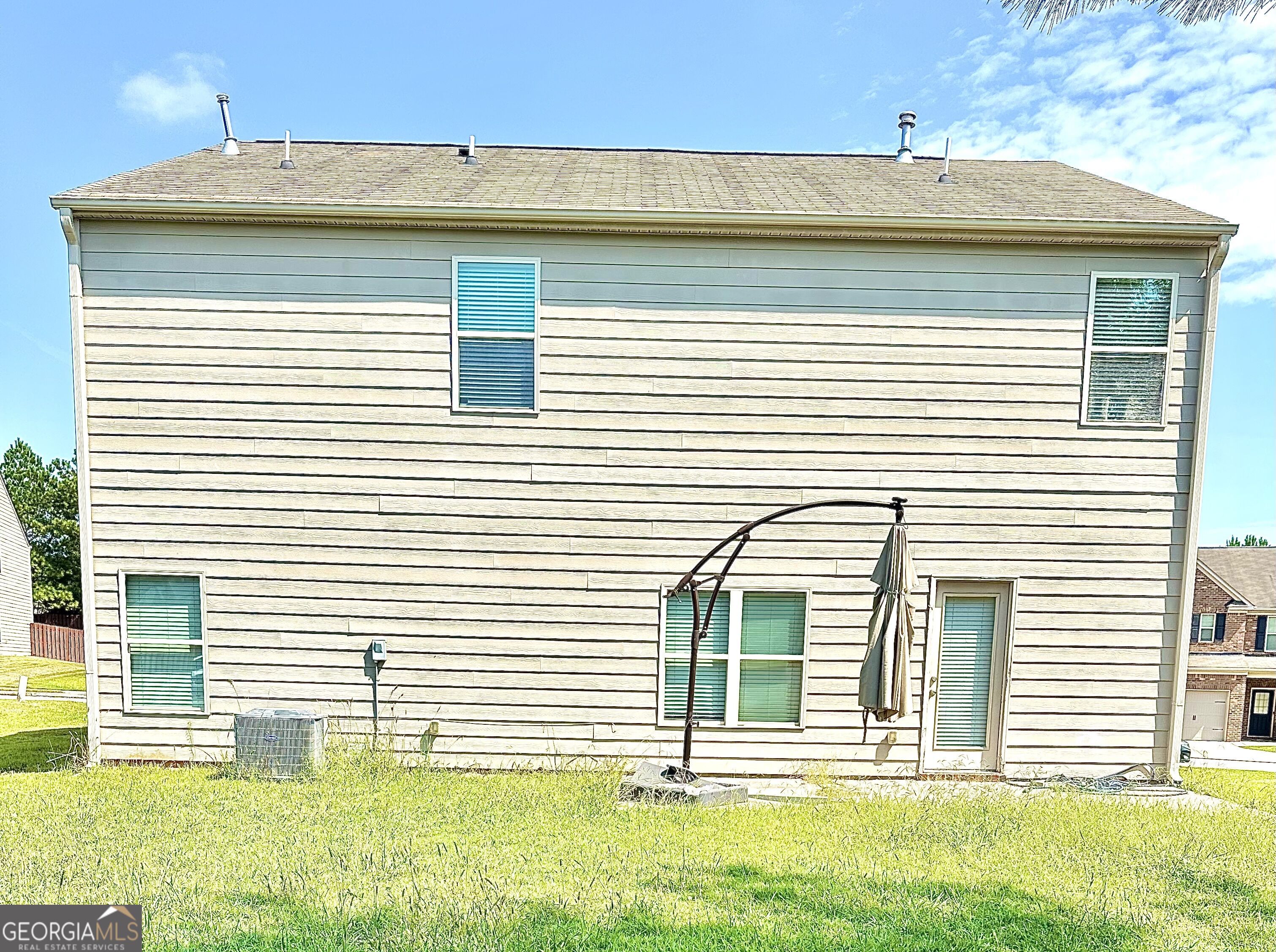 5811 Rex Ridge Parkway Property Photo 3