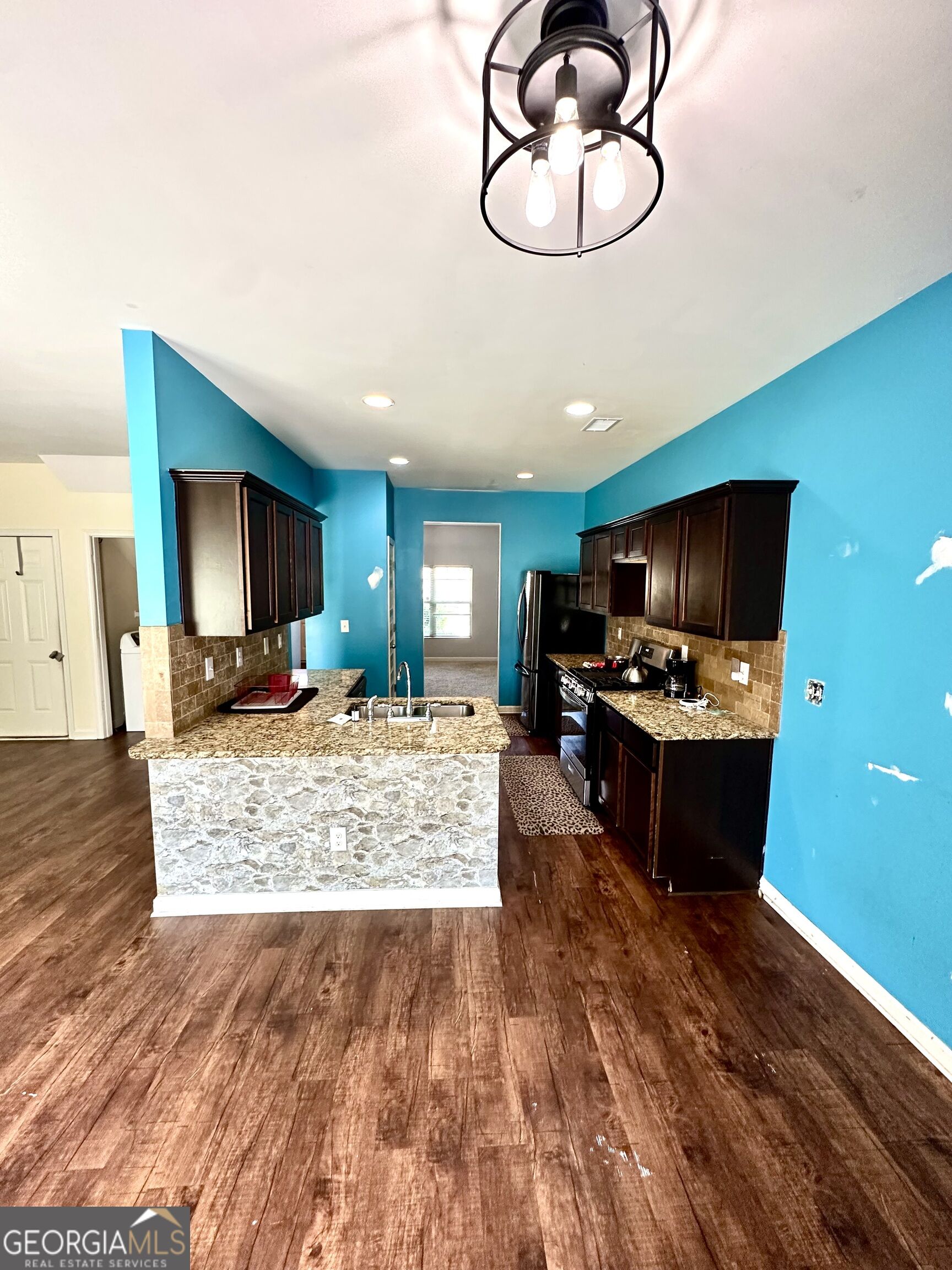 5811 Rex Ridge Parkway Property Photo 6