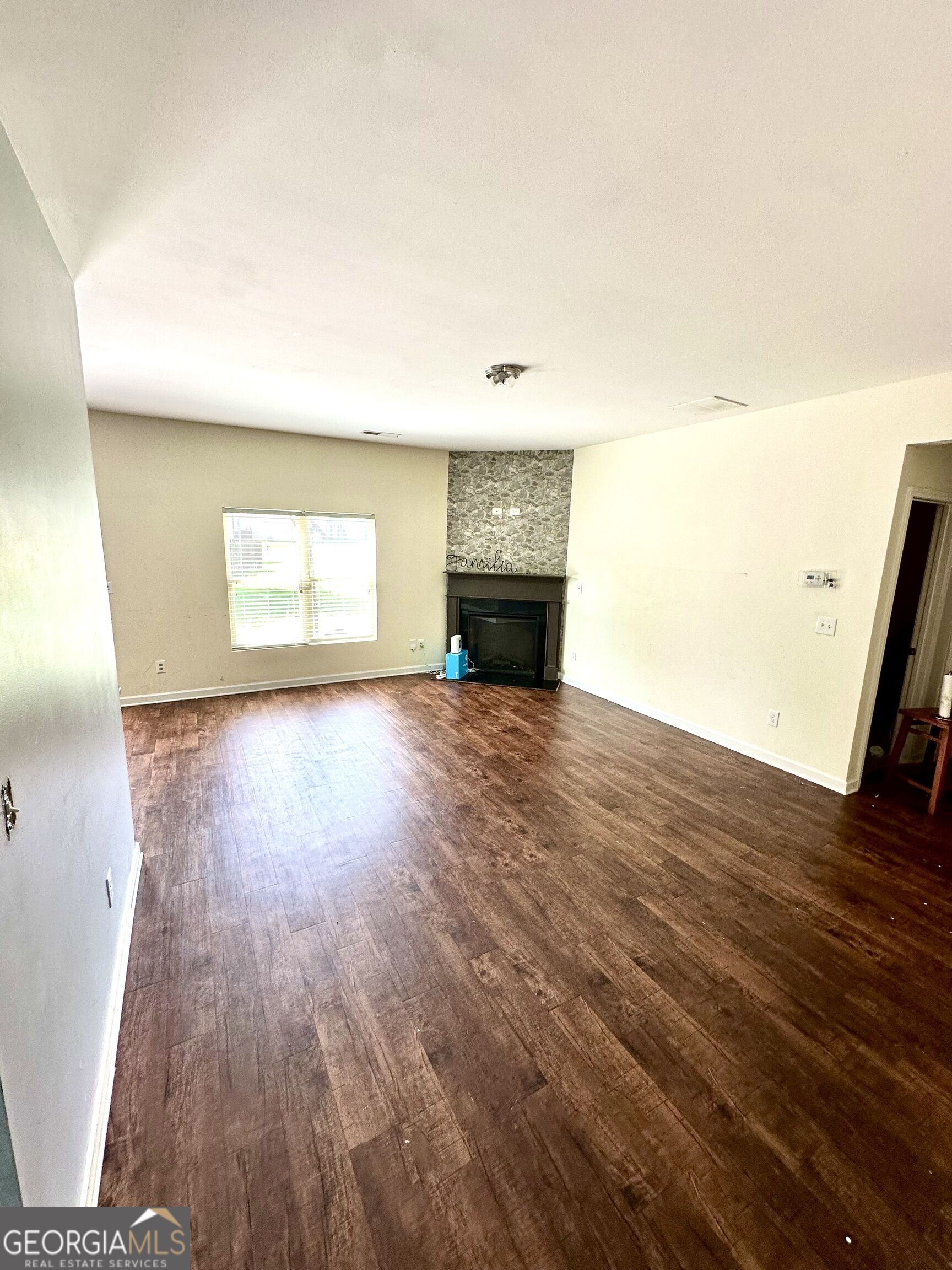 5811 Rex Ridge Parkway Property Photo 9