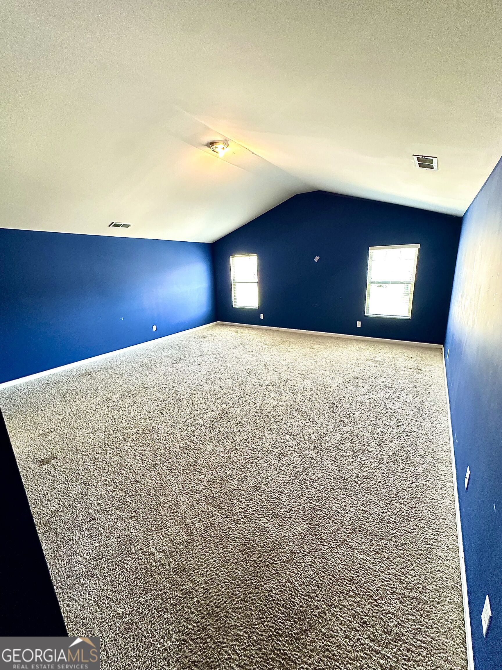 5811 Rex Ridge Parkway Property Photo 12