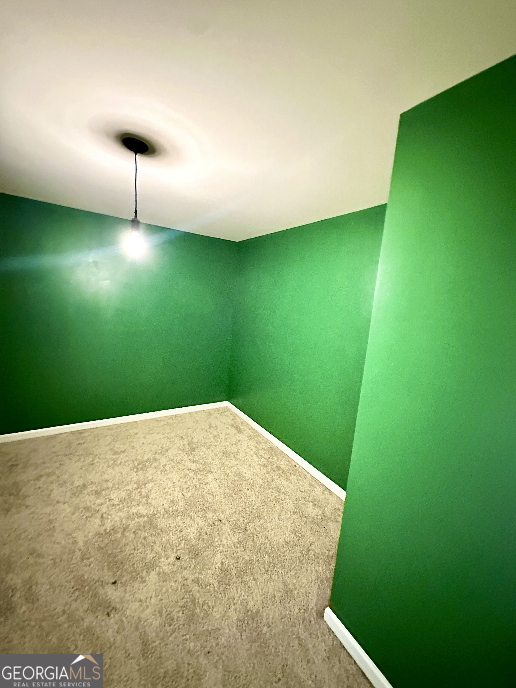 5811 Rex Ridge Parkway Property Photo 17