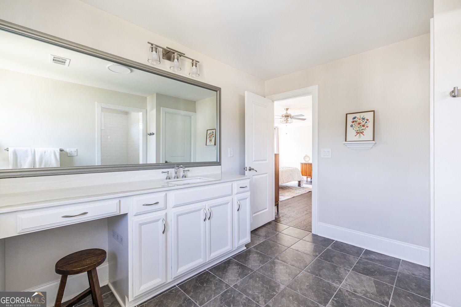 945 Rittenhouse Way Se Property Photo 39