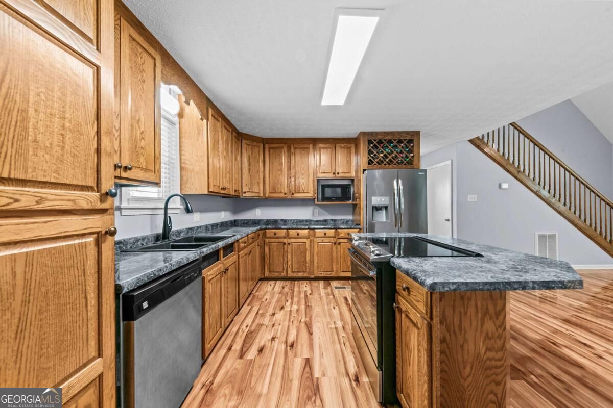 2722 Stone Drive Property Photo 17