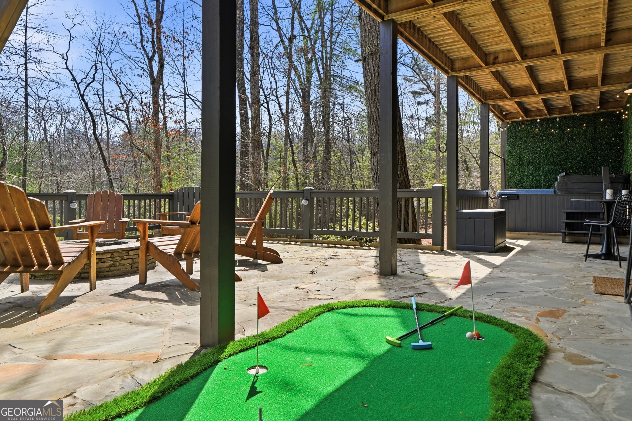 140 Black Oaks Road Property Photo 4