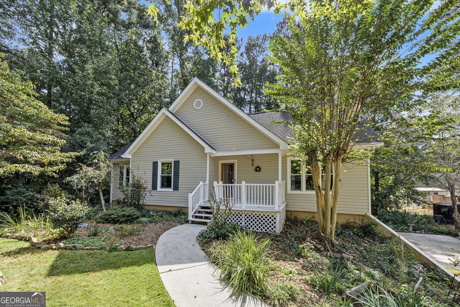 3801 Allyn Drive Nw Property Photo 1