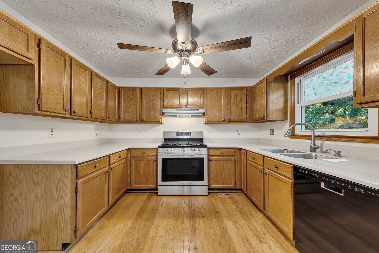 3801 Allyn Drive Nw Property Photo 12