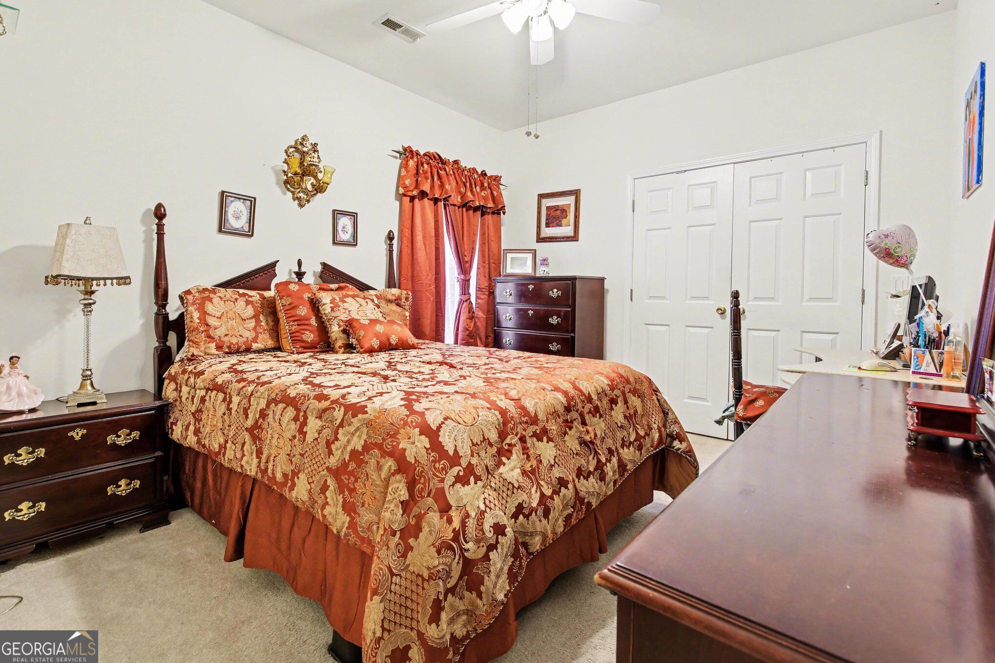 1041 Olive Drive Property Photo 19