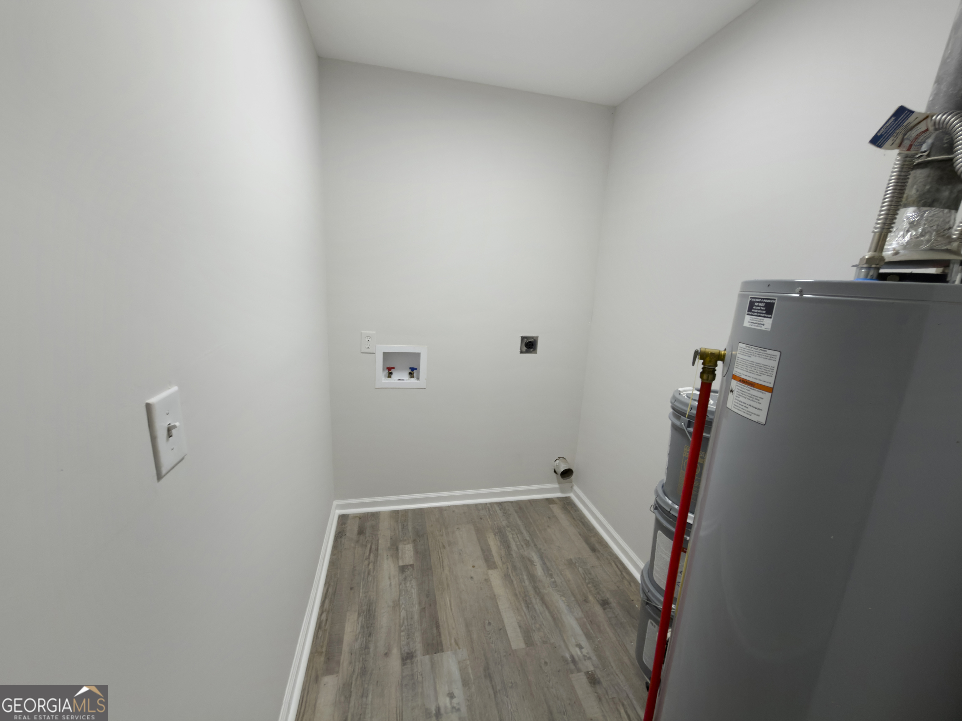 675 Lakeridge Drive Property Photo 10