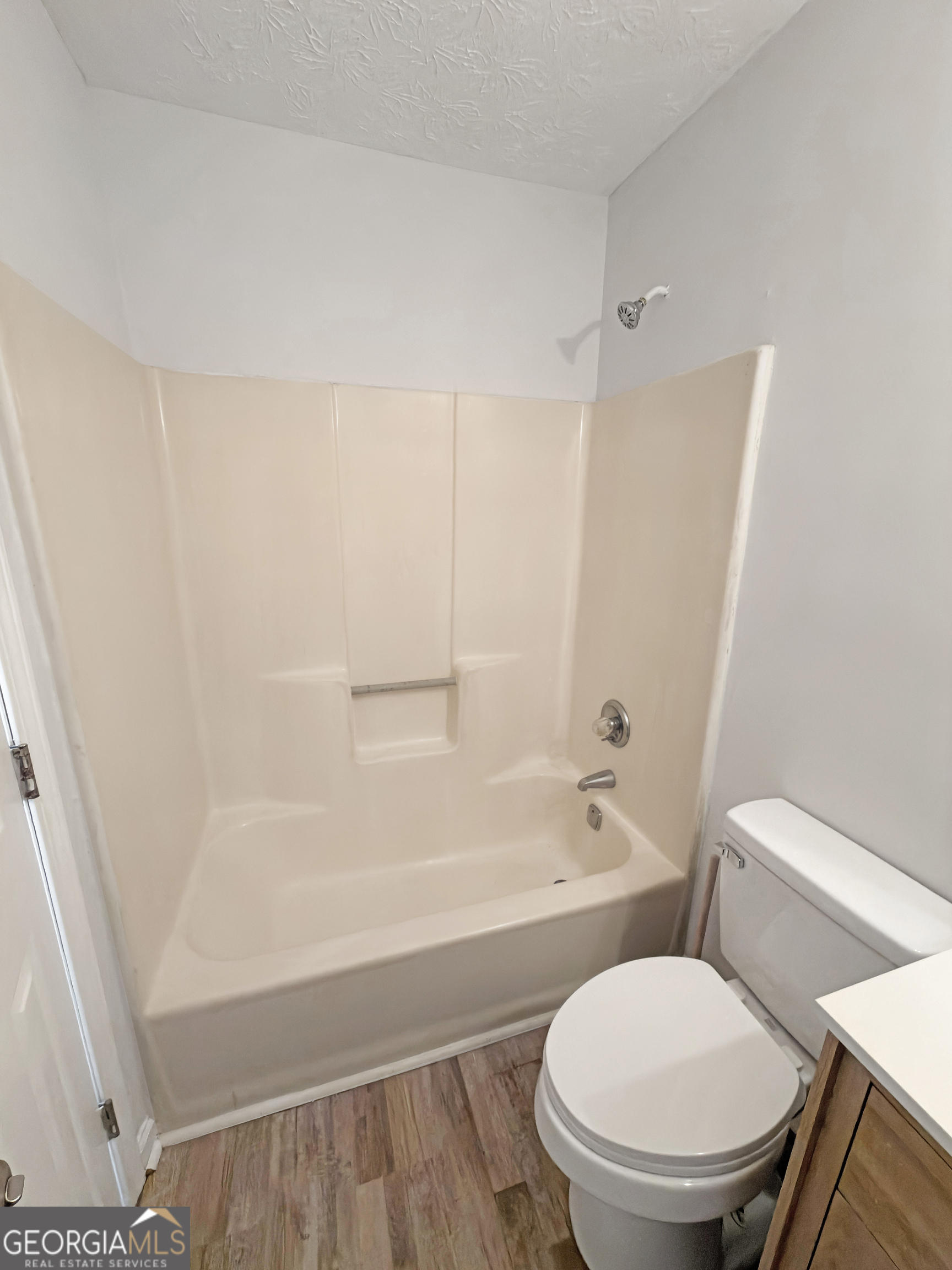 675 Lakeridge Drive Property Photo 18