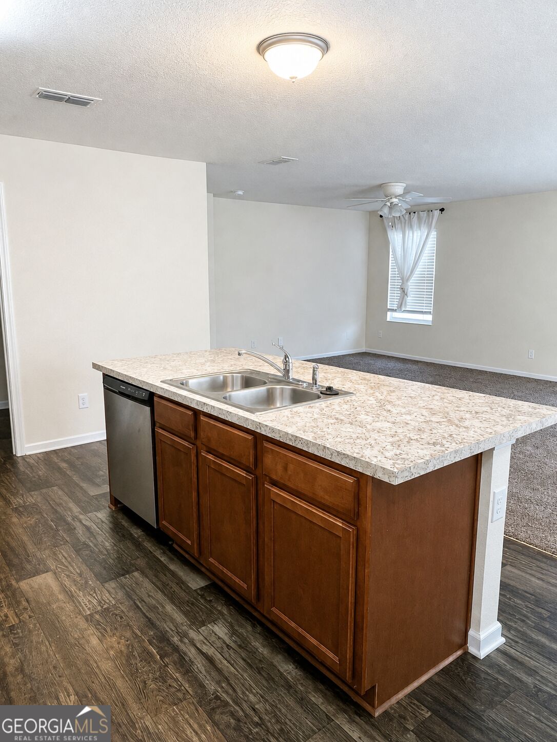 228 Brooklet Circle Property Photo 7