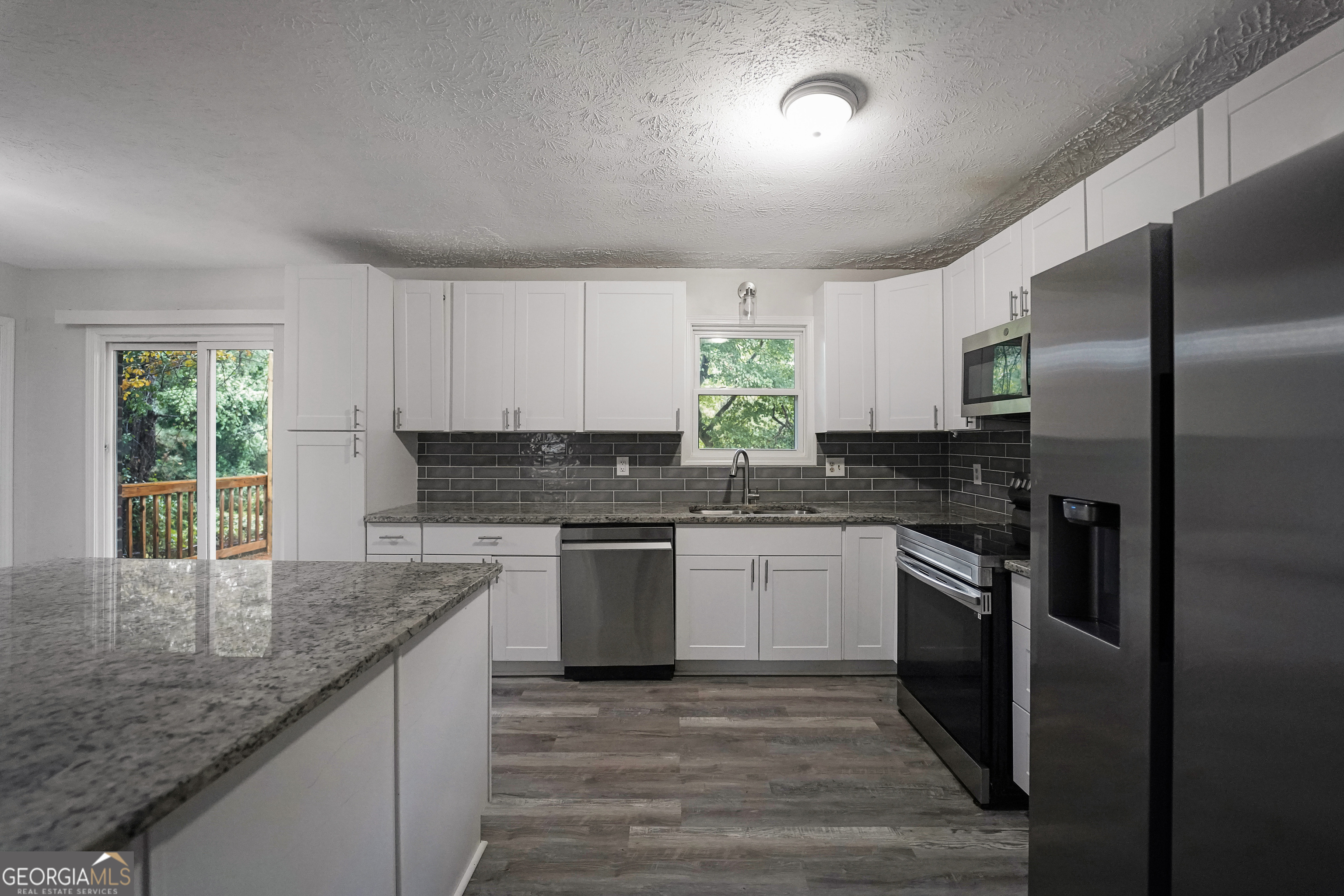 3021 Lakeridge Drive Se Property Photo 7