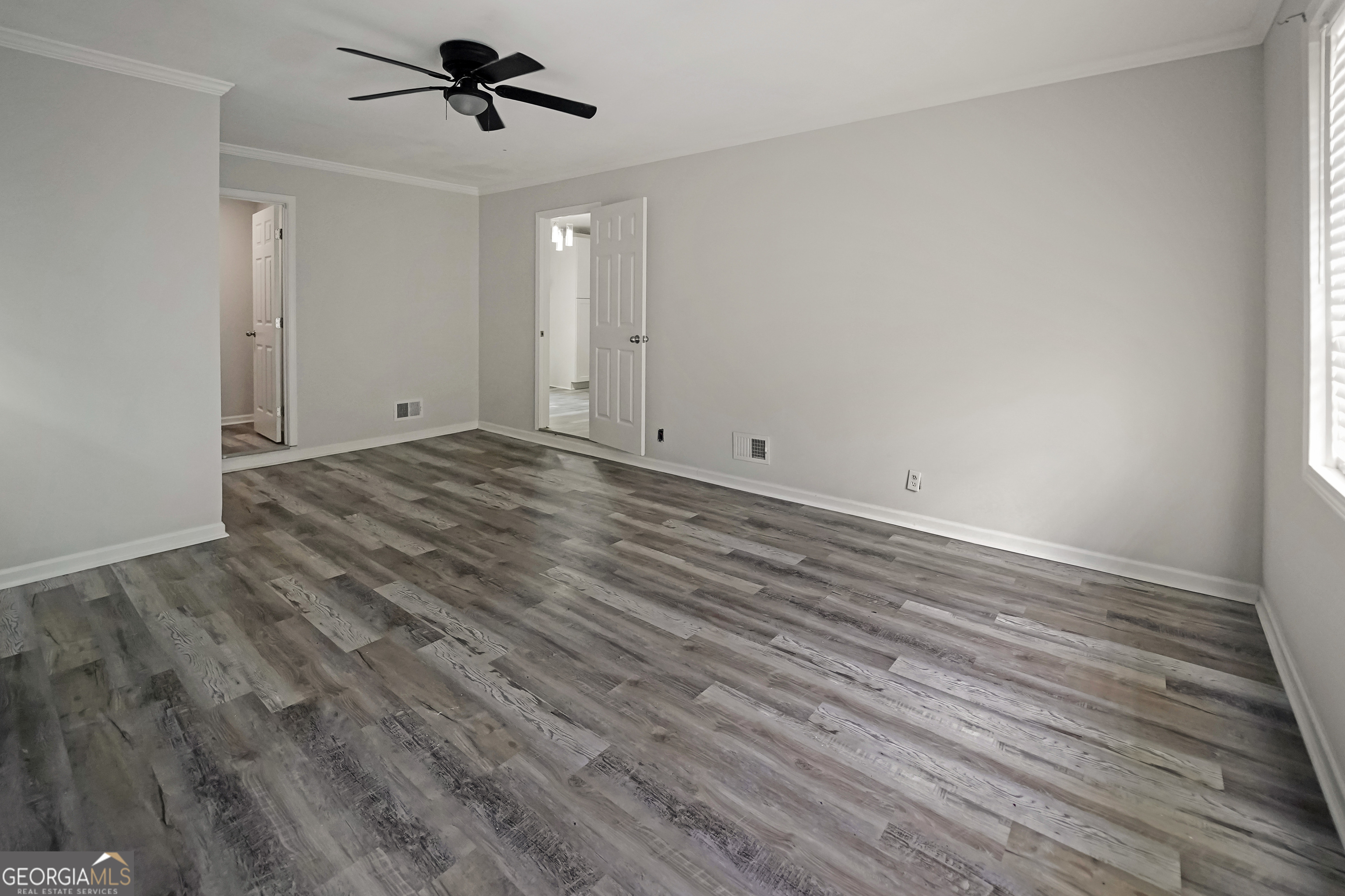 3021 Lakeridge Drive Se Property Photo 12