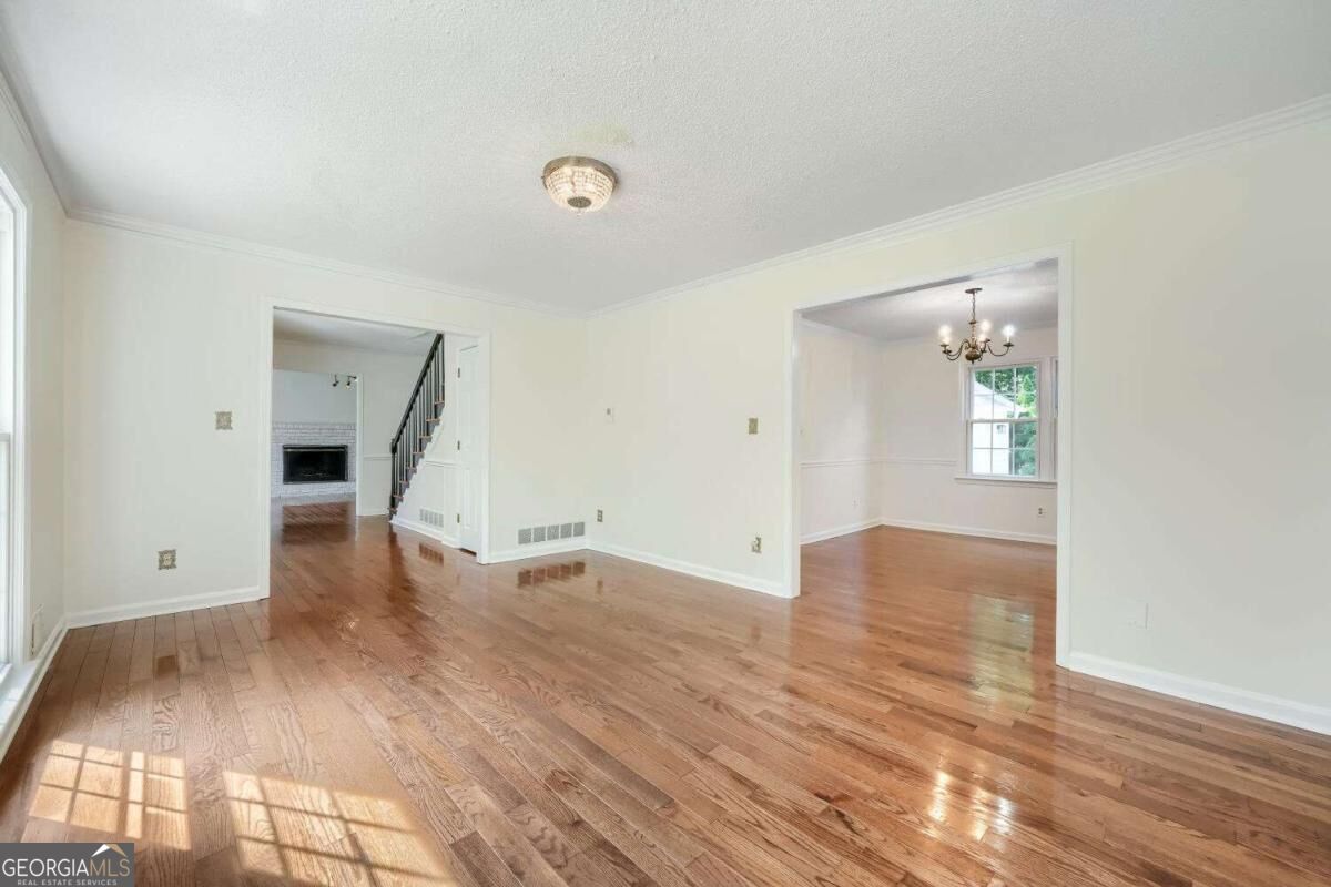 1349 Murdock Road Property Photo 6