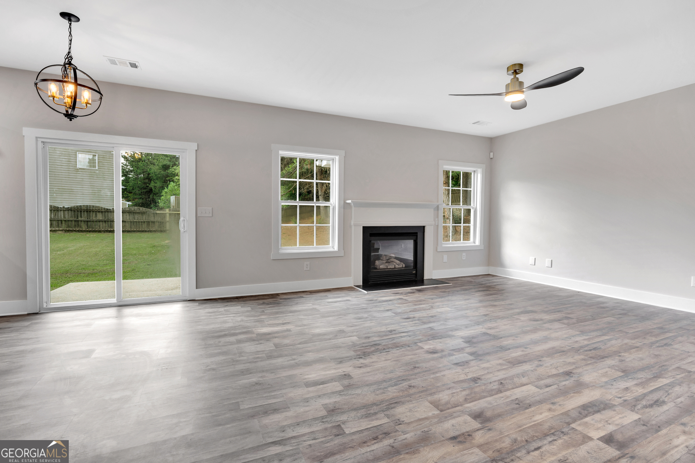 15 Kestrel Circle Property Photo 6