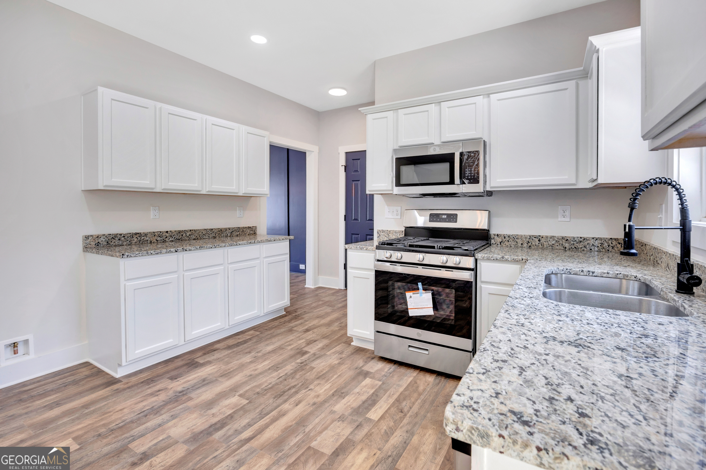 15 Kestrel Circle Property Photo 10