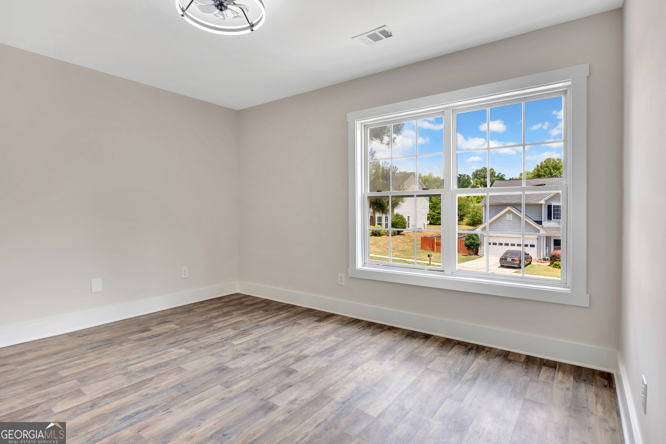 15 Kestrel Circle Property Photo 27