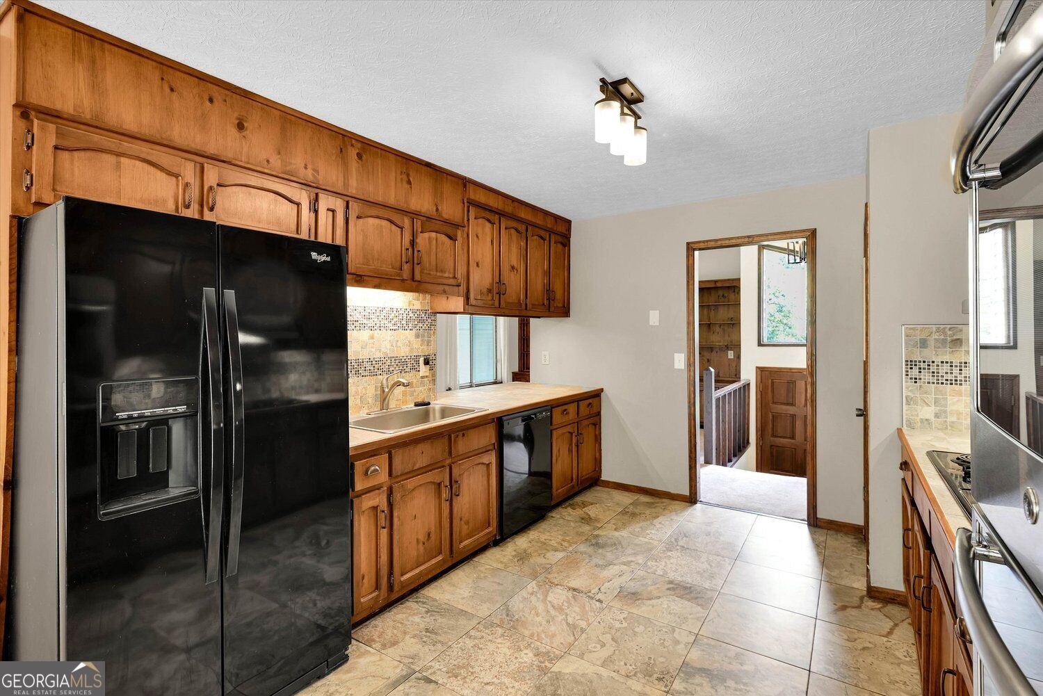6565 Oakwood Drive Property Photo 14