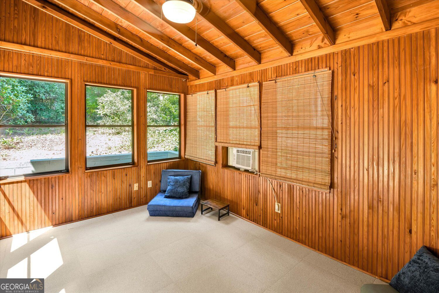 6565 Oakwood Drive Property Photo 16