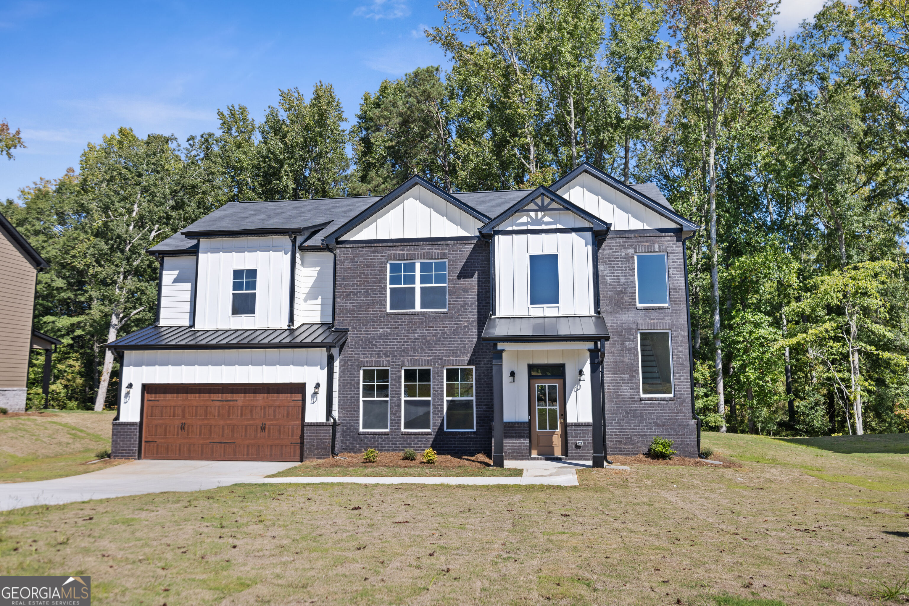 169 Dawson Creek Lane Property Photo 2
