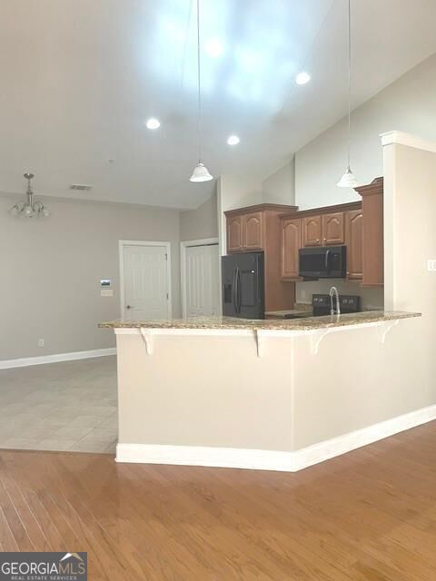 1604 Commonwealth Circle Property Photo 6