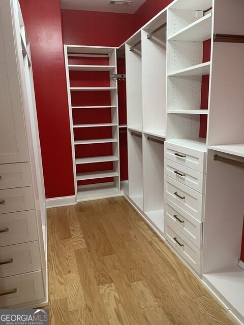 1604 Commonwealth Circle Property Photo 9