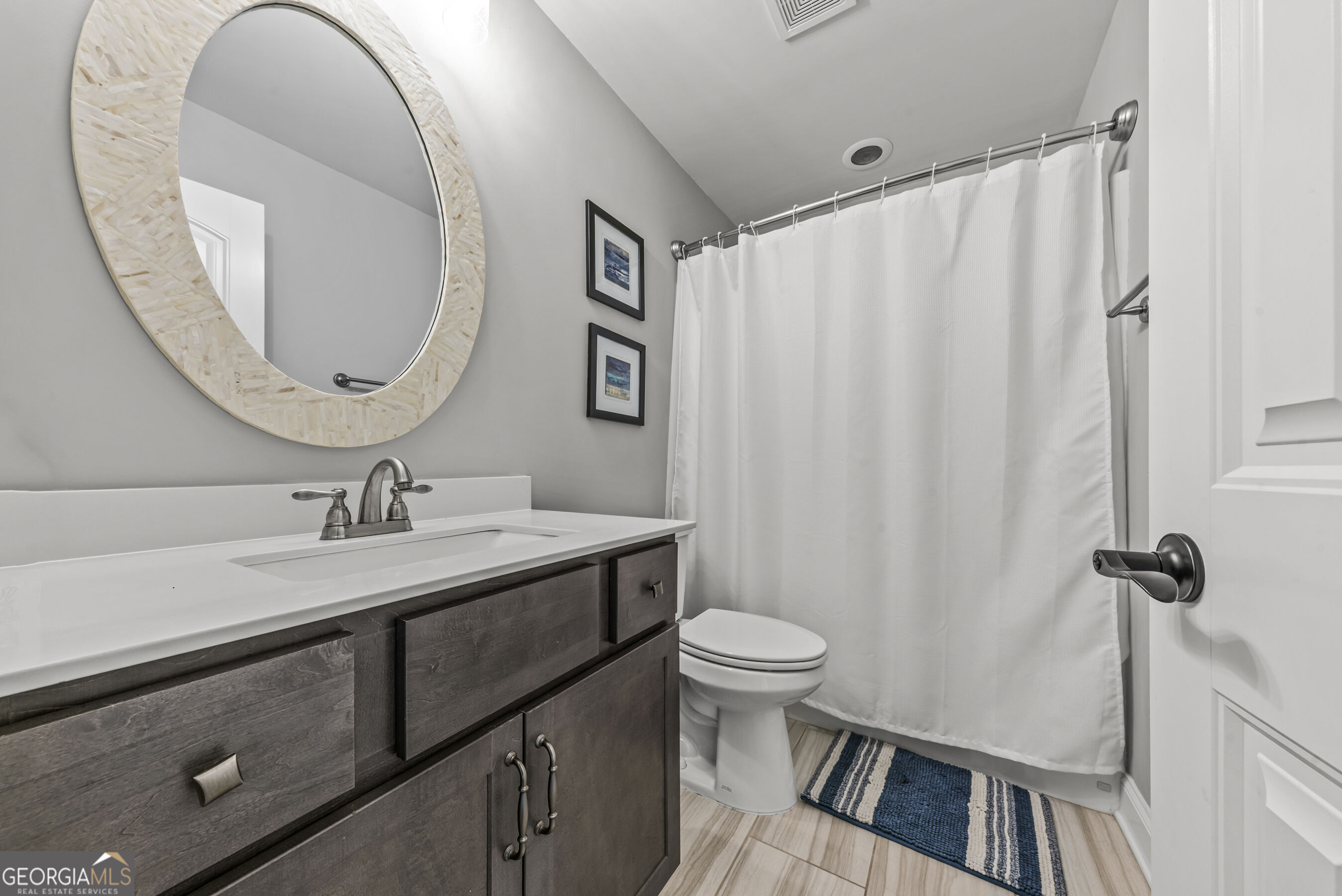 1590 Westminster Way Property Photo 26