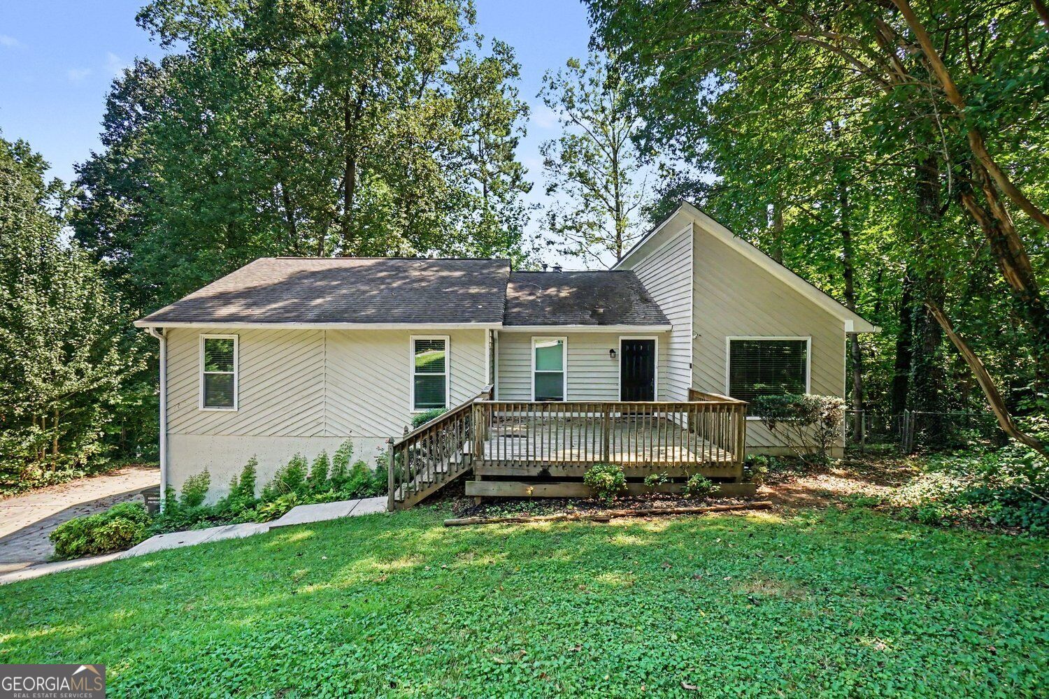 823 Moonlit Lane Nw Property Photo 1