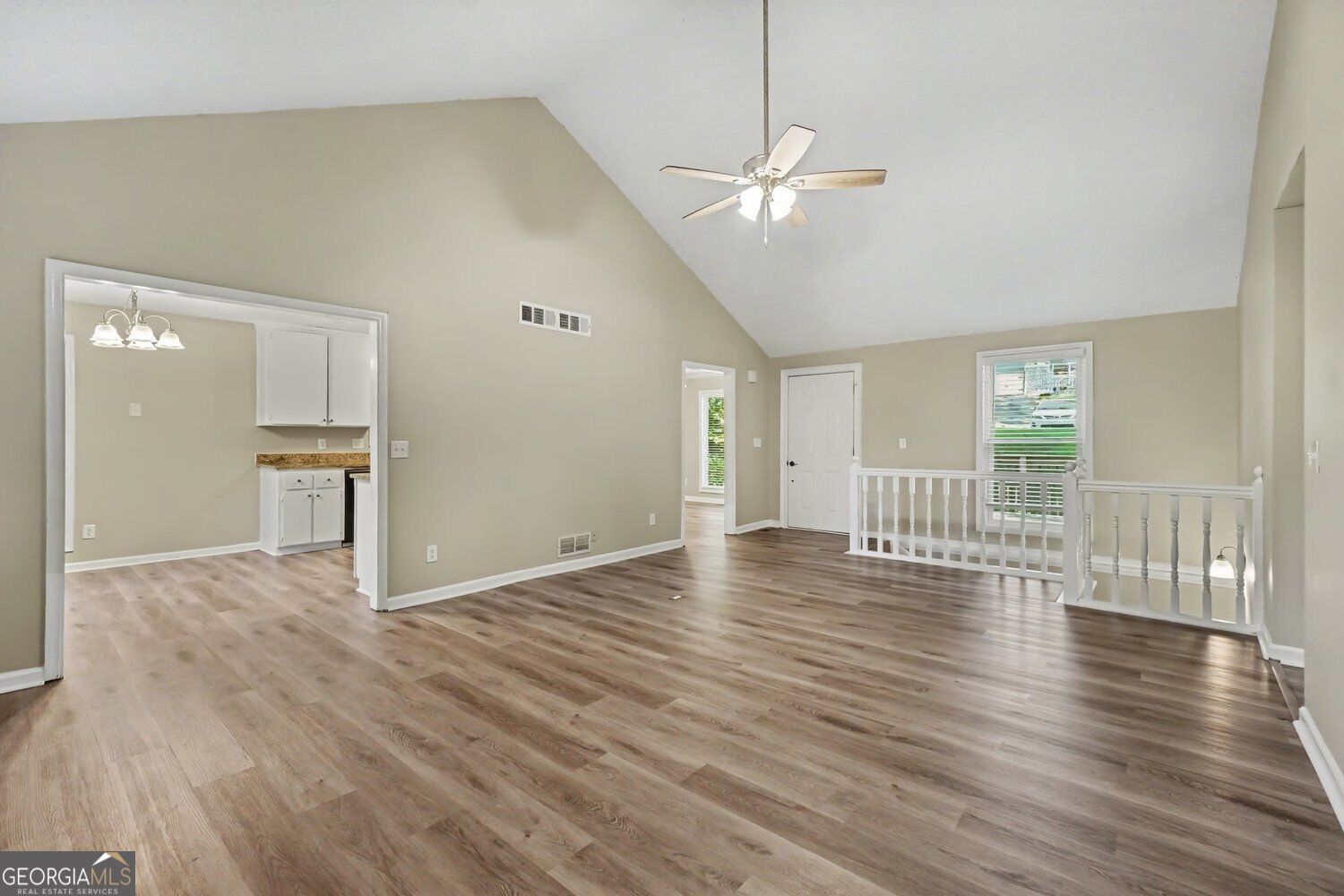 823 Moonlit Lane Nw Property Photo 5