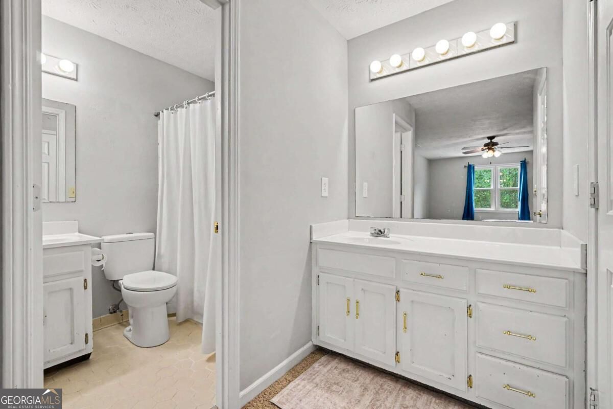 3010 Wembley Ridge Property Photo 16