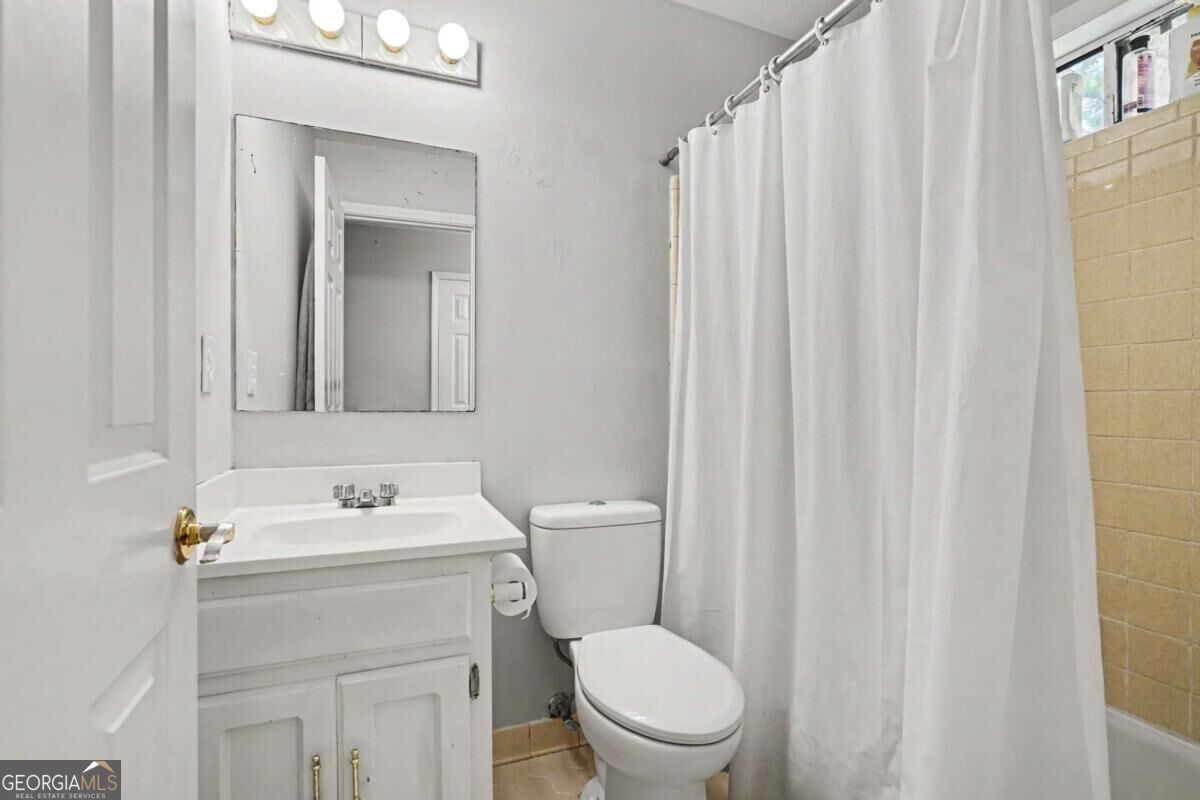 3010 Wembley Ridge Property Photo 17
