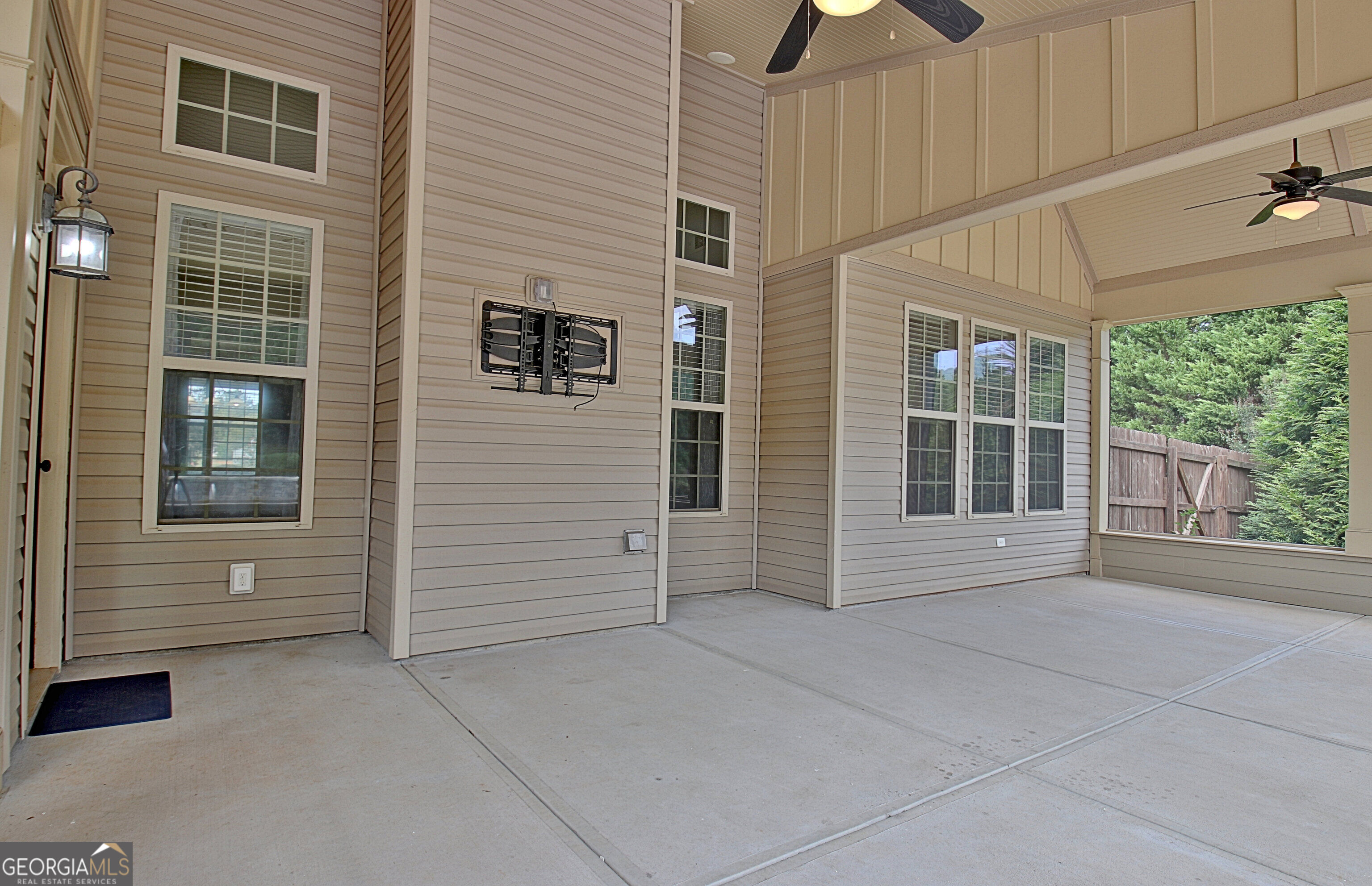 154 Fieldstone Farms Drive Property Photo 29