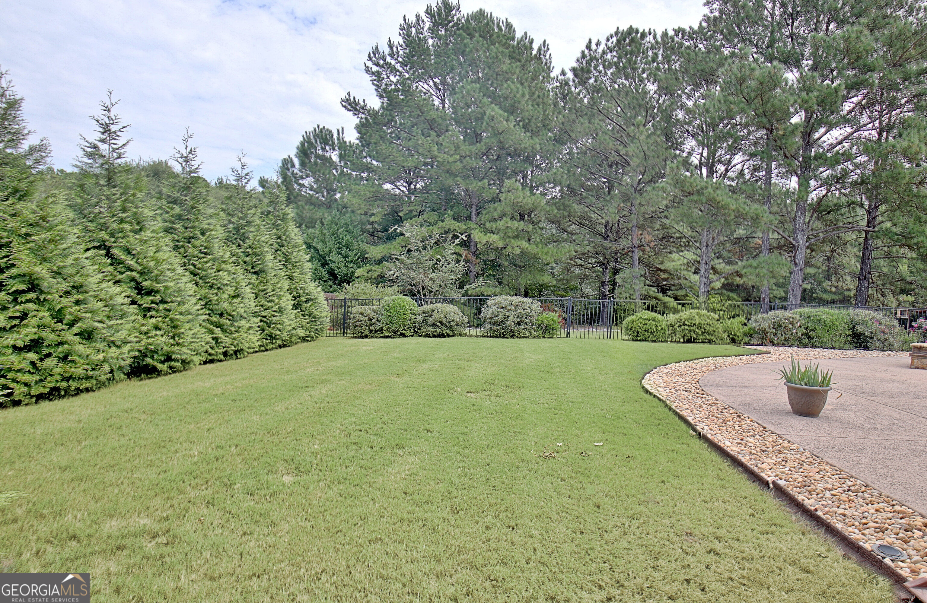 154 Fieldstone Farms Drive Property Photo 81